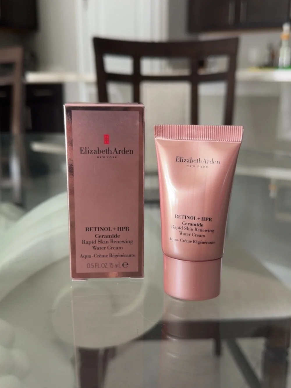 Elizabeth Arden Retinol + HPR Ceramide Water Cream - Rose Gold Tube